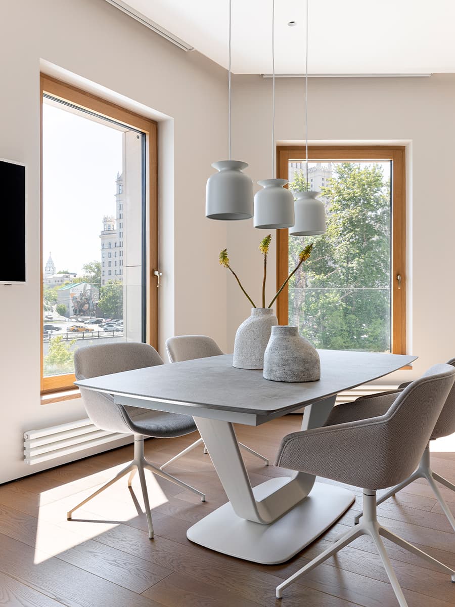 Аутентичный русский декор в воздушном интерьере загородного дома – проект студии интерьера EgoDesign