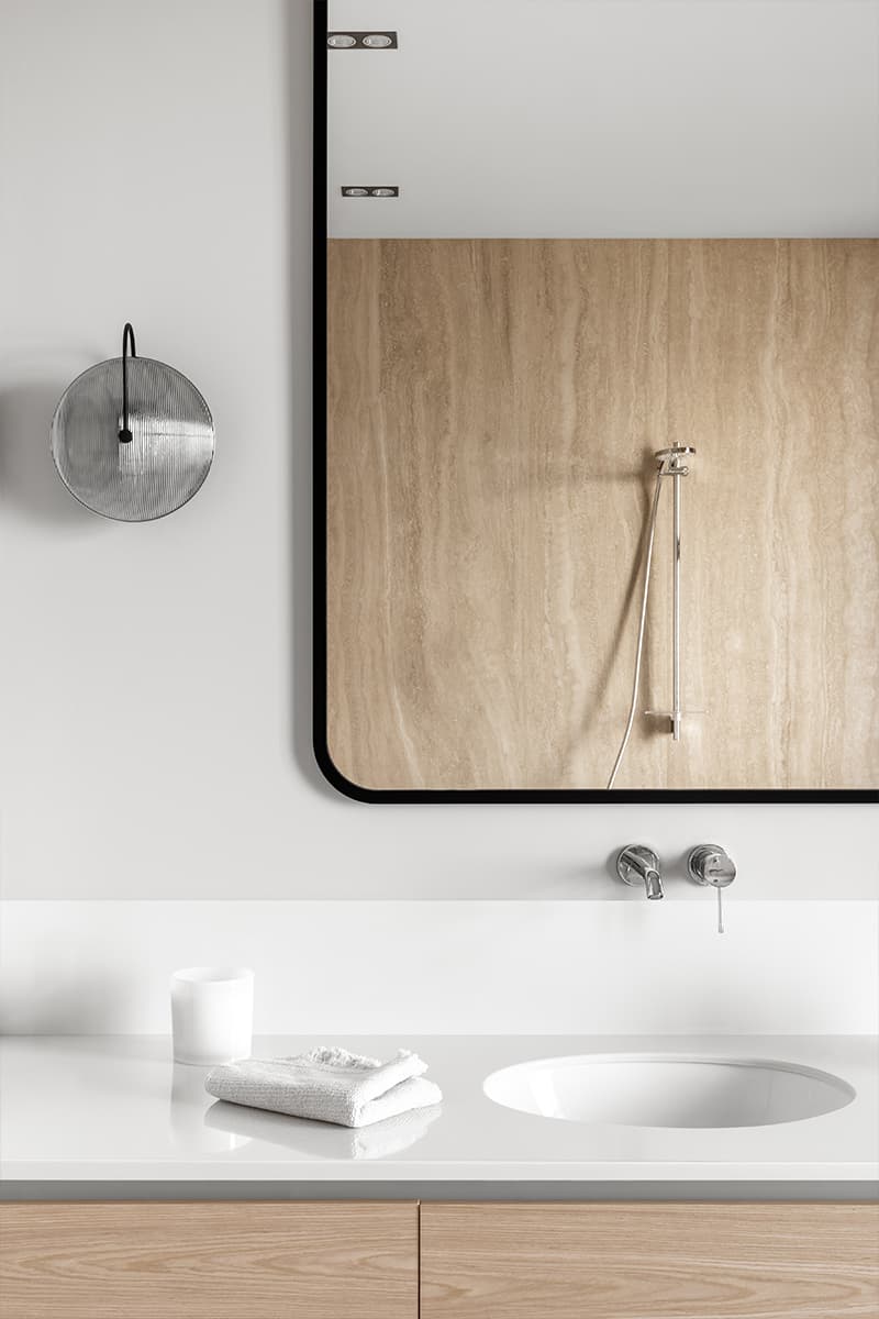 Нескучные детали в интерьере коттеджа с застекленной террасой — проект Ксении Турченко