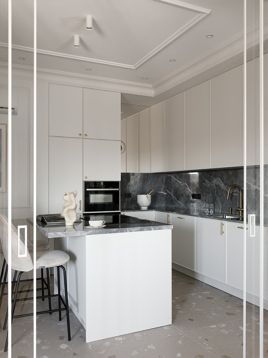 Чувство дома: легкий интерьер семейной петербургской квартиры для временного проживания — проект Юлии Бабинцевой