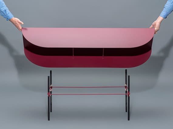 Дизайнер Марко Марцини представил многофункциональную консоль