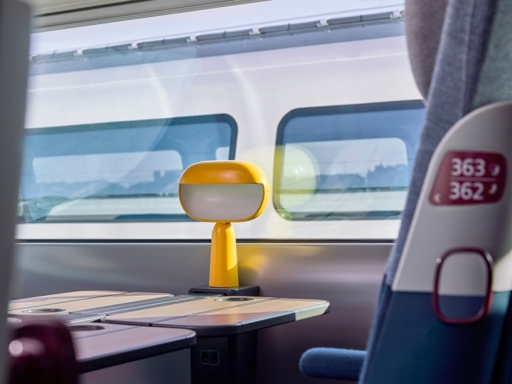 Студия nendo разработала дизайн поездов TGV