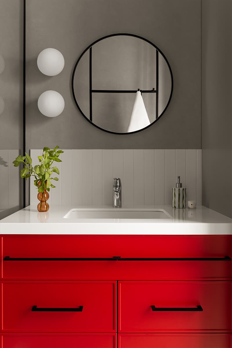 Креативный интерьер небольшой квартиры для девушки-предпринимателя — проект студии Nesso interiors