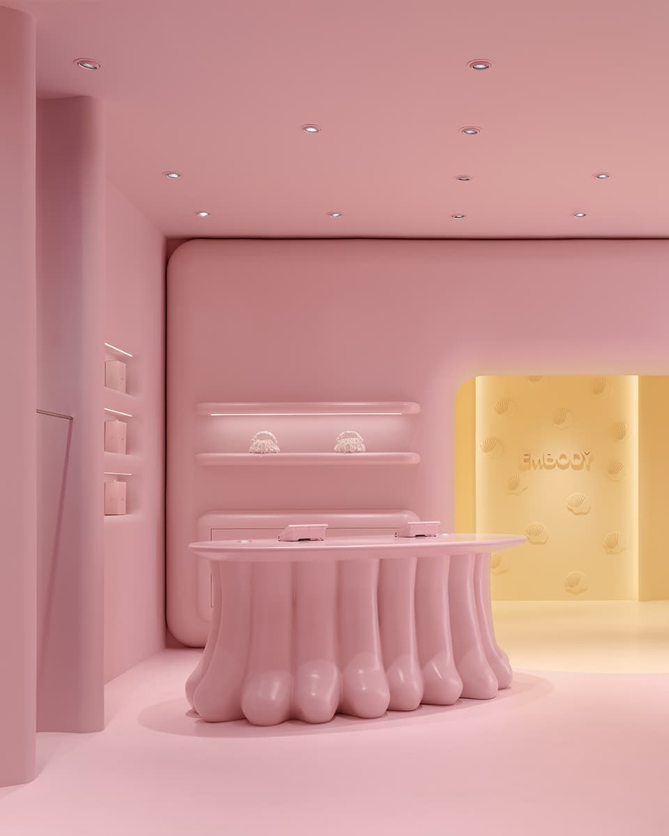 Скругленные формы в фантазийном интерьере шоурума женской одежды — проект MUNO Design