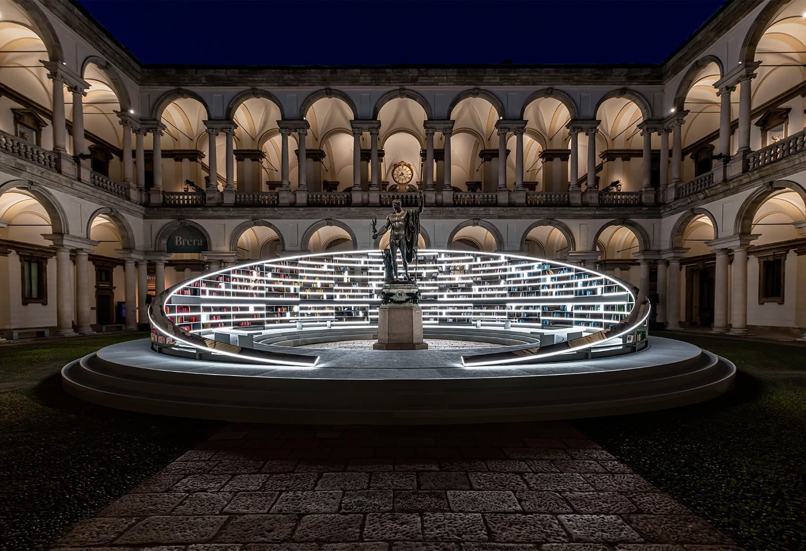 Миланская неделя дизайна 2025 глазами Ани Саркисьянц