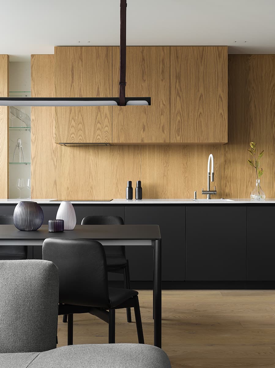 Спокойствие и практичность в интерьере квартиры для предпринимателя из Саратова — проект QUADRUM