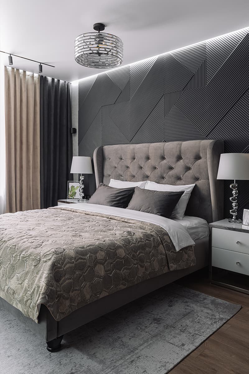 Травянистые оттенки, большой камин и обилие текстур в интерьере квартиры для молодой пары — проект студии Level Design