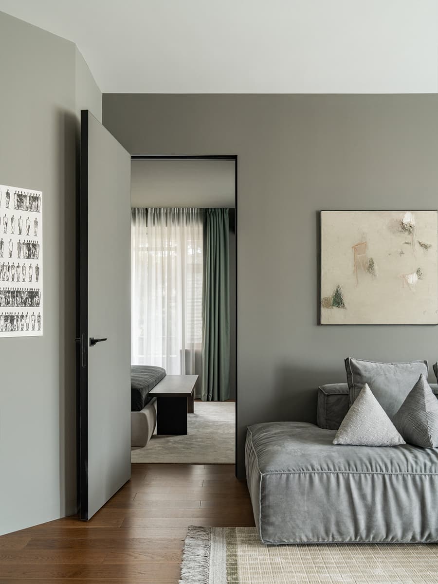 Зеленые оттенки в интерьере просторной квартиры для бизнесмена из Петербурга — проект Евгении Абориной