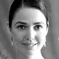 Алена Ахмадуллина