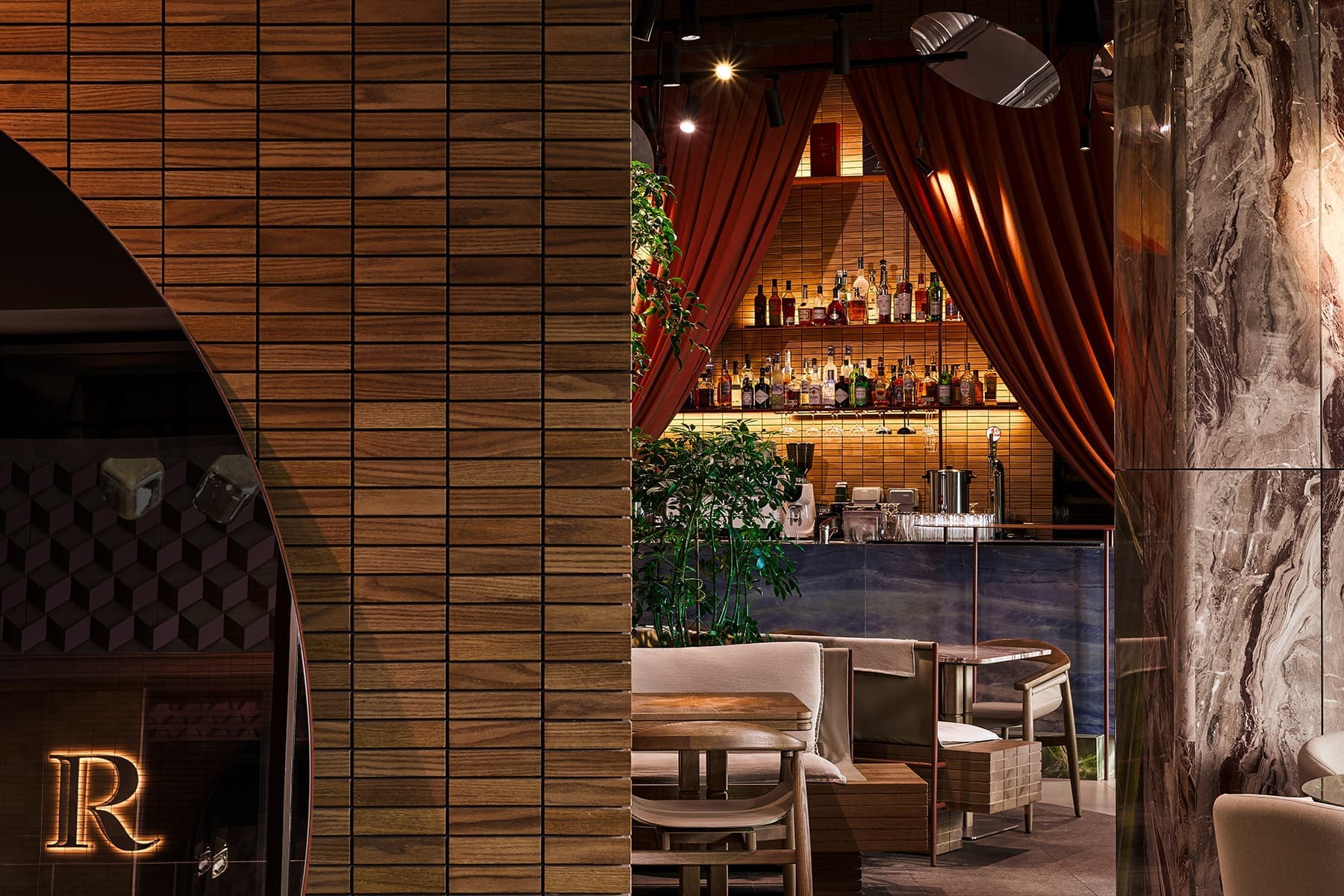 Оазис среди небоскребов: природный интерьер ресторана с игровой зоной — проект DA bureau