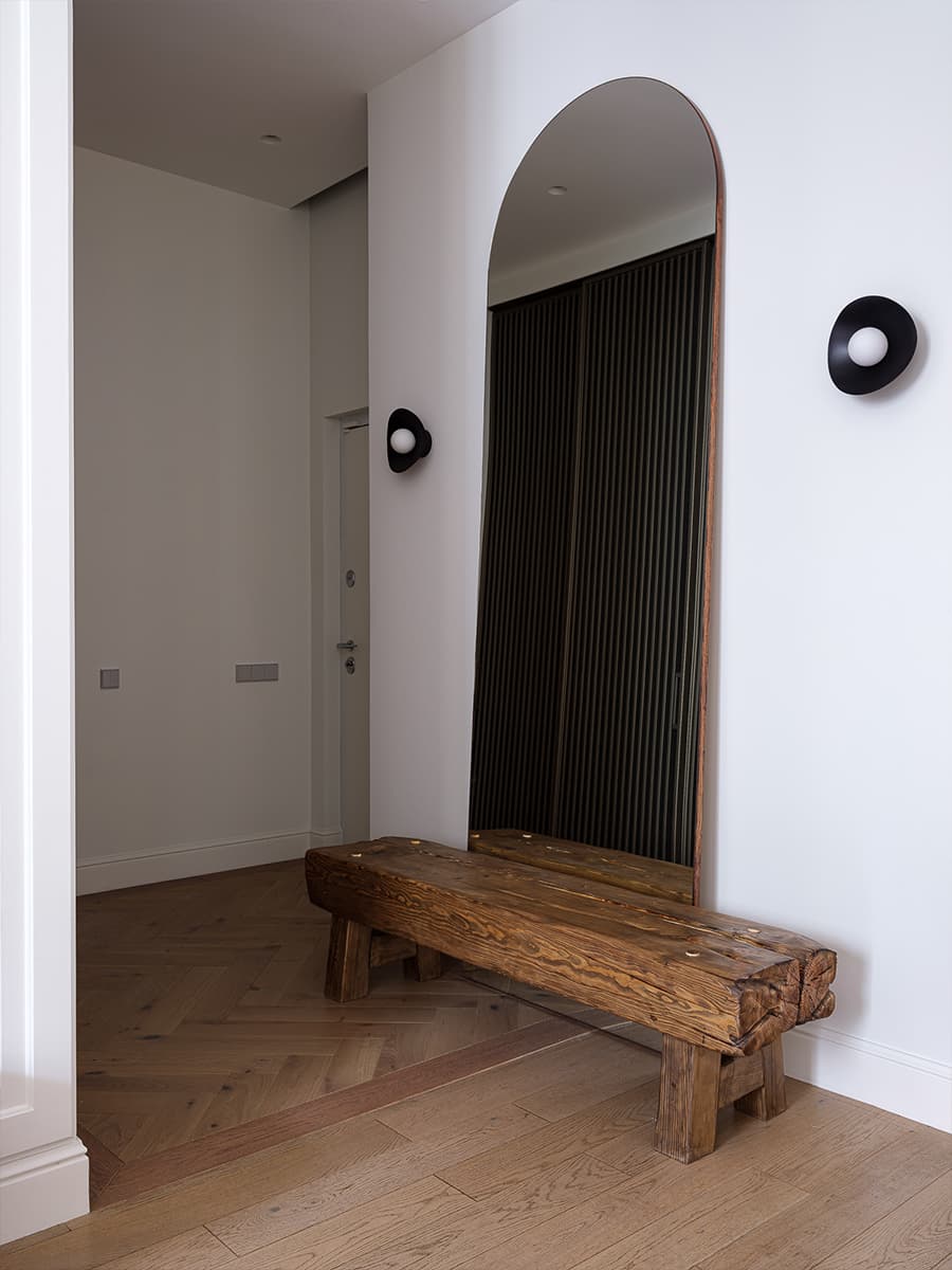 Воздушная квартира с открытым балконом и видом на центр Москвы — проект Кати Гербер