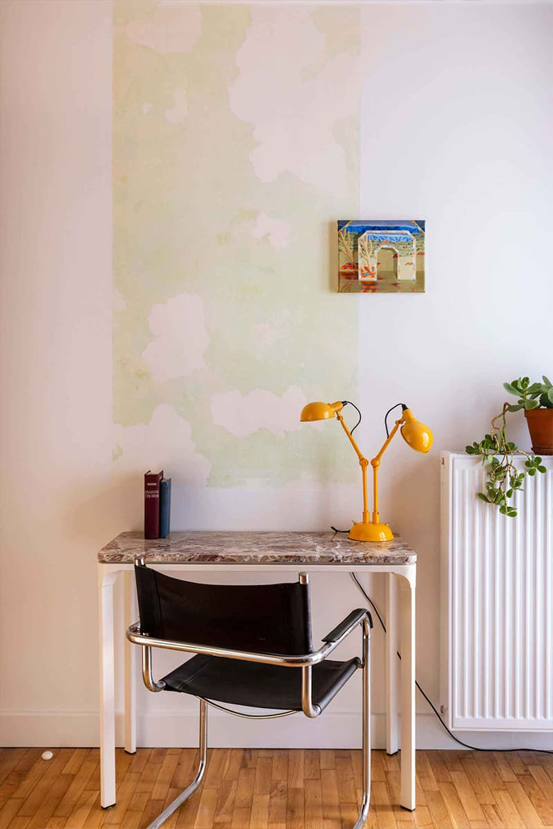 Диалог между прошлым и настоящим в интерьере греческой квартиры — проект Oikonomakis Siampakoulis architects