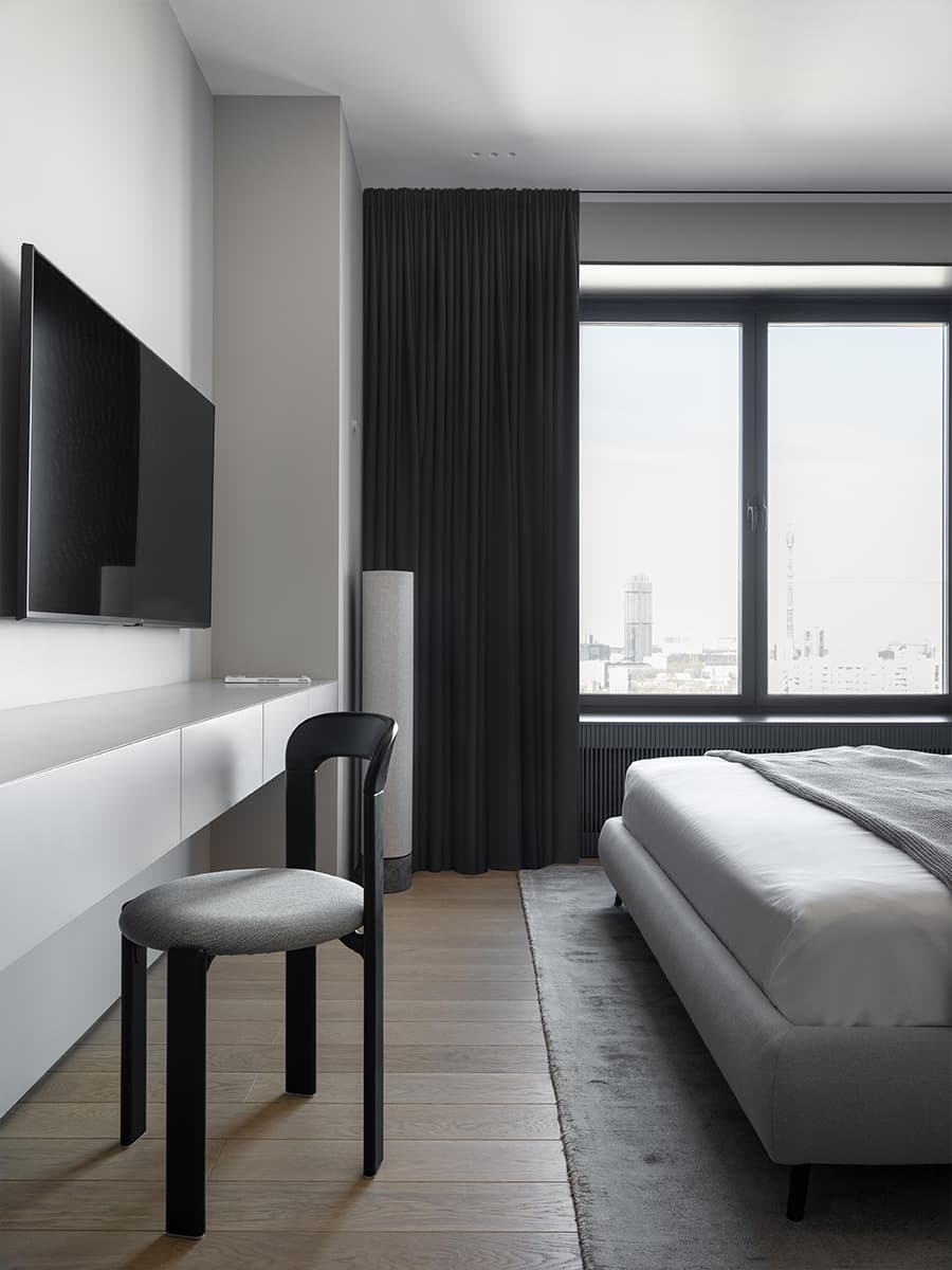 Продуманный до мелочей интерьер квартиры с графичными деталями — проект bureau SLOVO