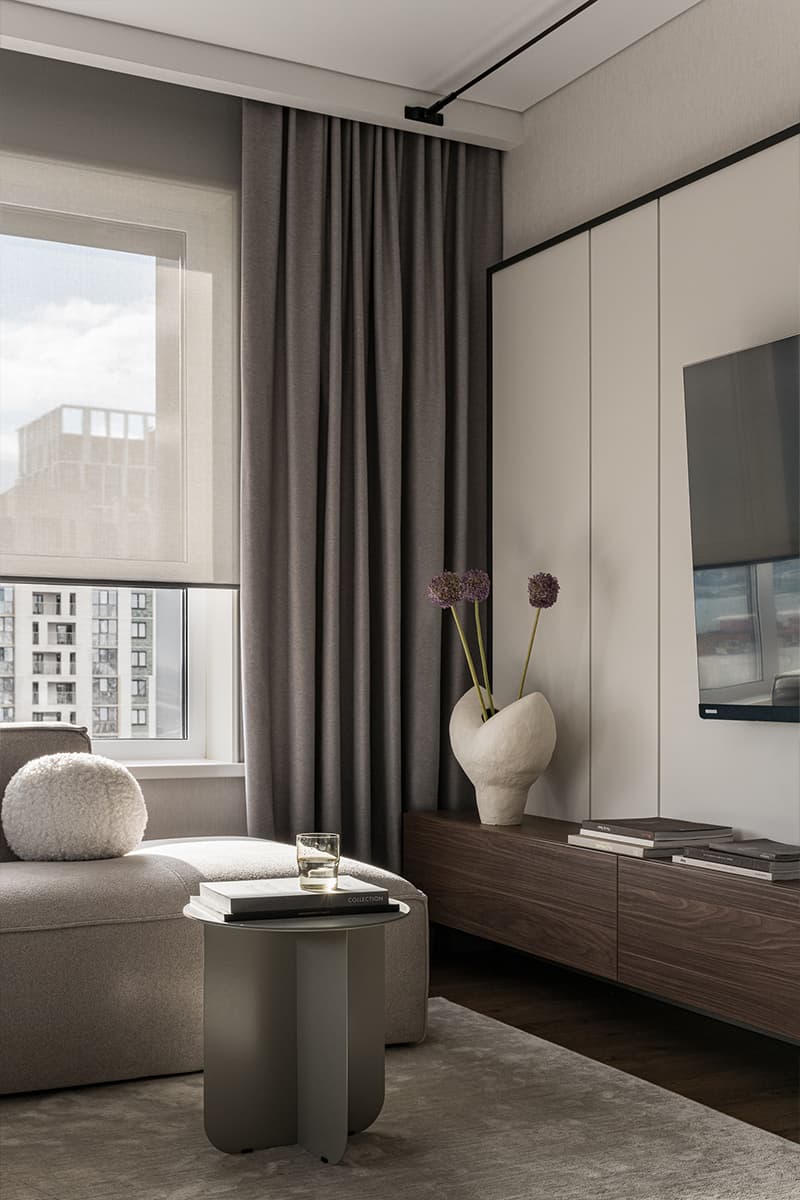 Светильники-колбы и оригинальные кресла в интерьере уютной квартиры — проект Polly Design