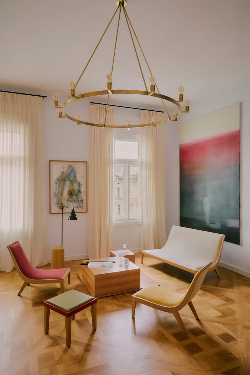 Глазами художника: театральная атмосфера в интерьере исторической квартиры — проект Ричарда Педуцци