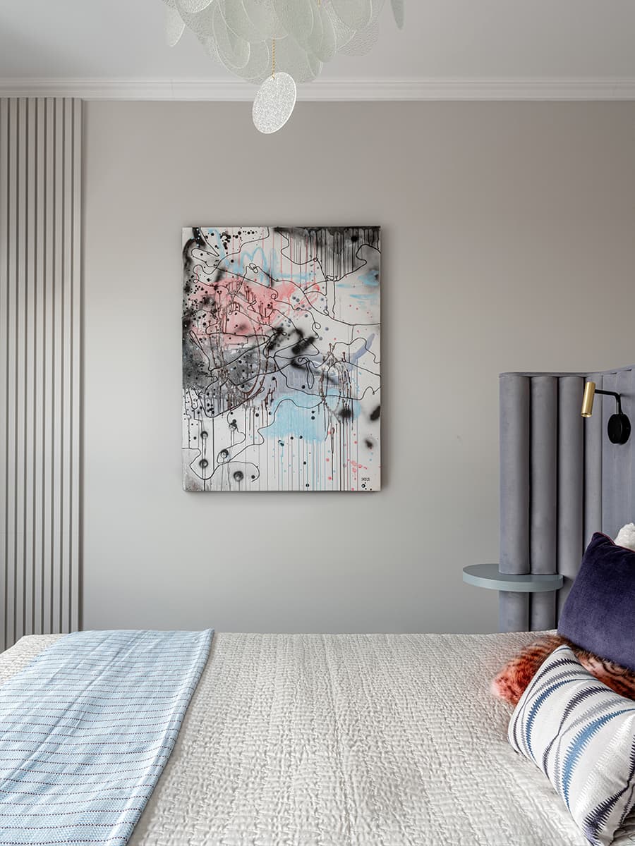 Цветовое зонирование и большая кухня в интерьере квартиры под сдачу в аренду — проект Галины Кобан