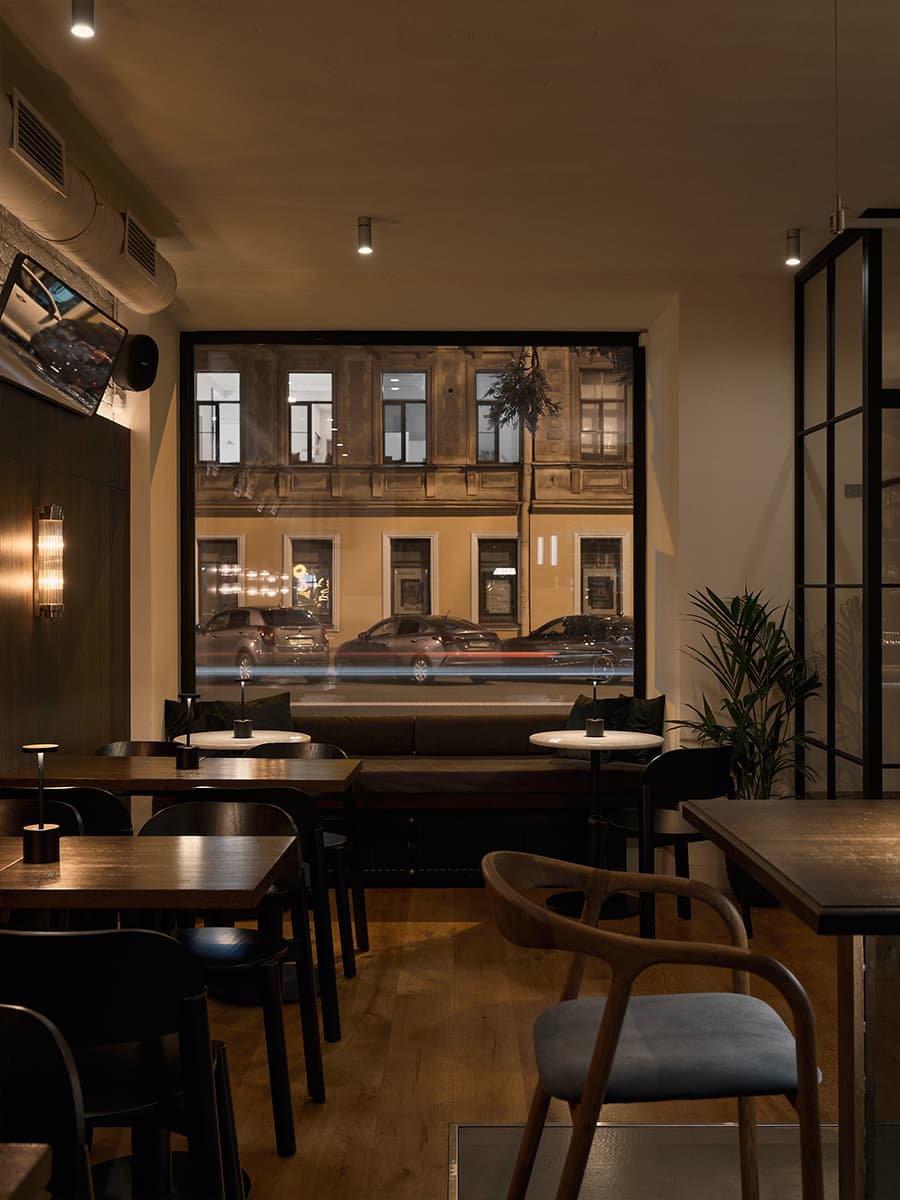 Мягкий обволакивающий интерьер коктейльного бюро — проект Ольги Копосовой и Виктории Егоровой