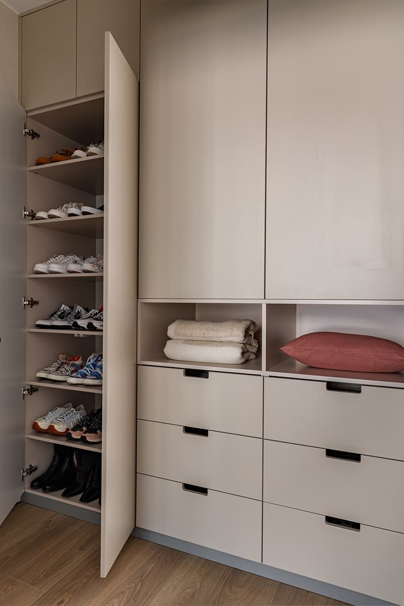 Нескучный интерьер квартиры для профессиональной спортсменки — проект Дарьи Воронковой w3