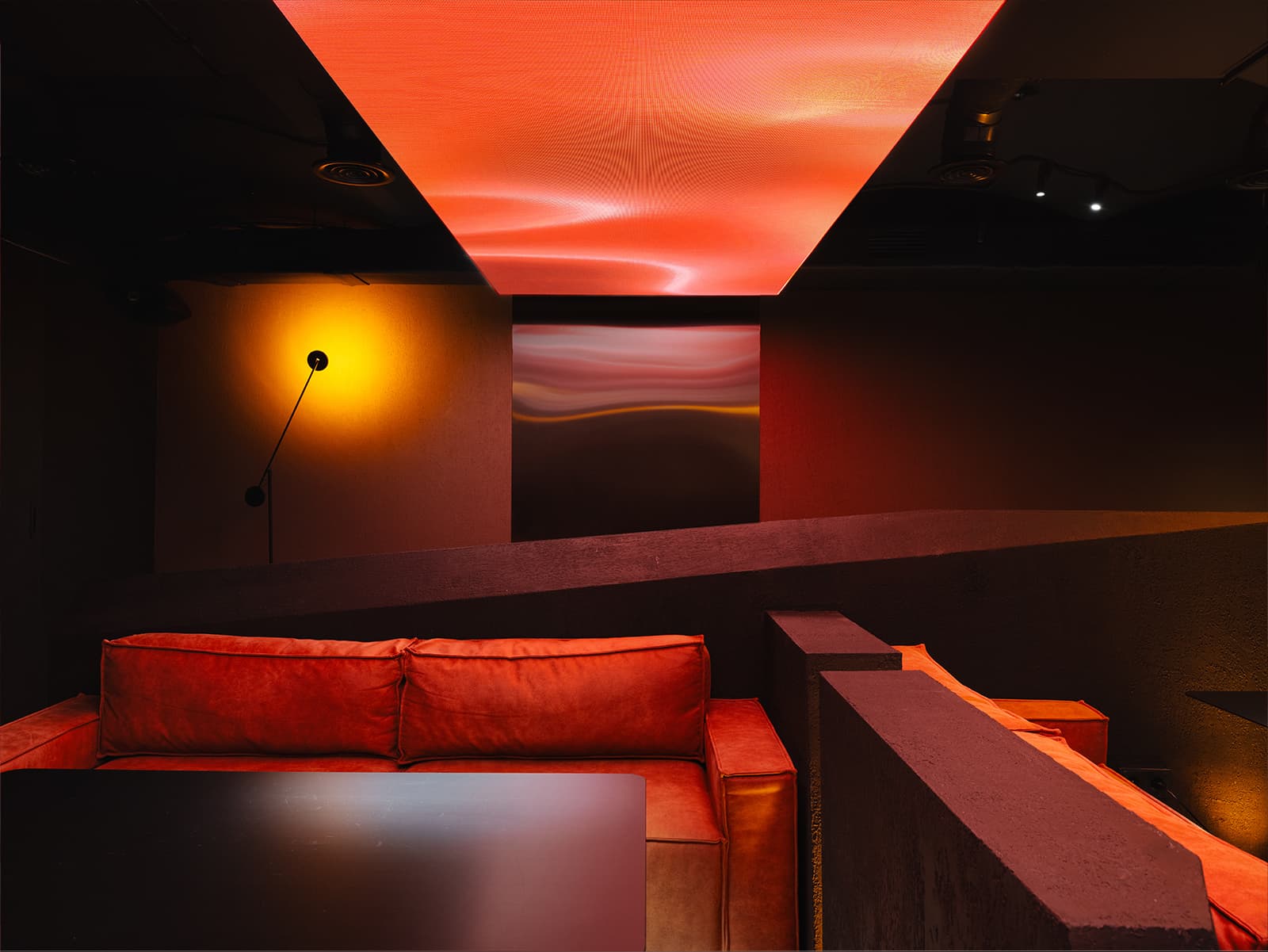 Футуристичный интерьер лаунж-пространства в центре Москвы — проект KIDZ