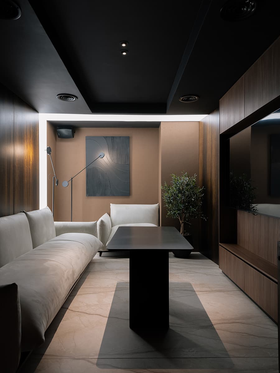 Футуристичный интерьер лаунж-пространства в центре Москвы — проект KIDZ