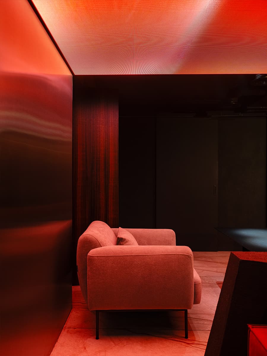 Футуристичный интерьер лаунж-пространства в центре Москвы — проект KIDZ