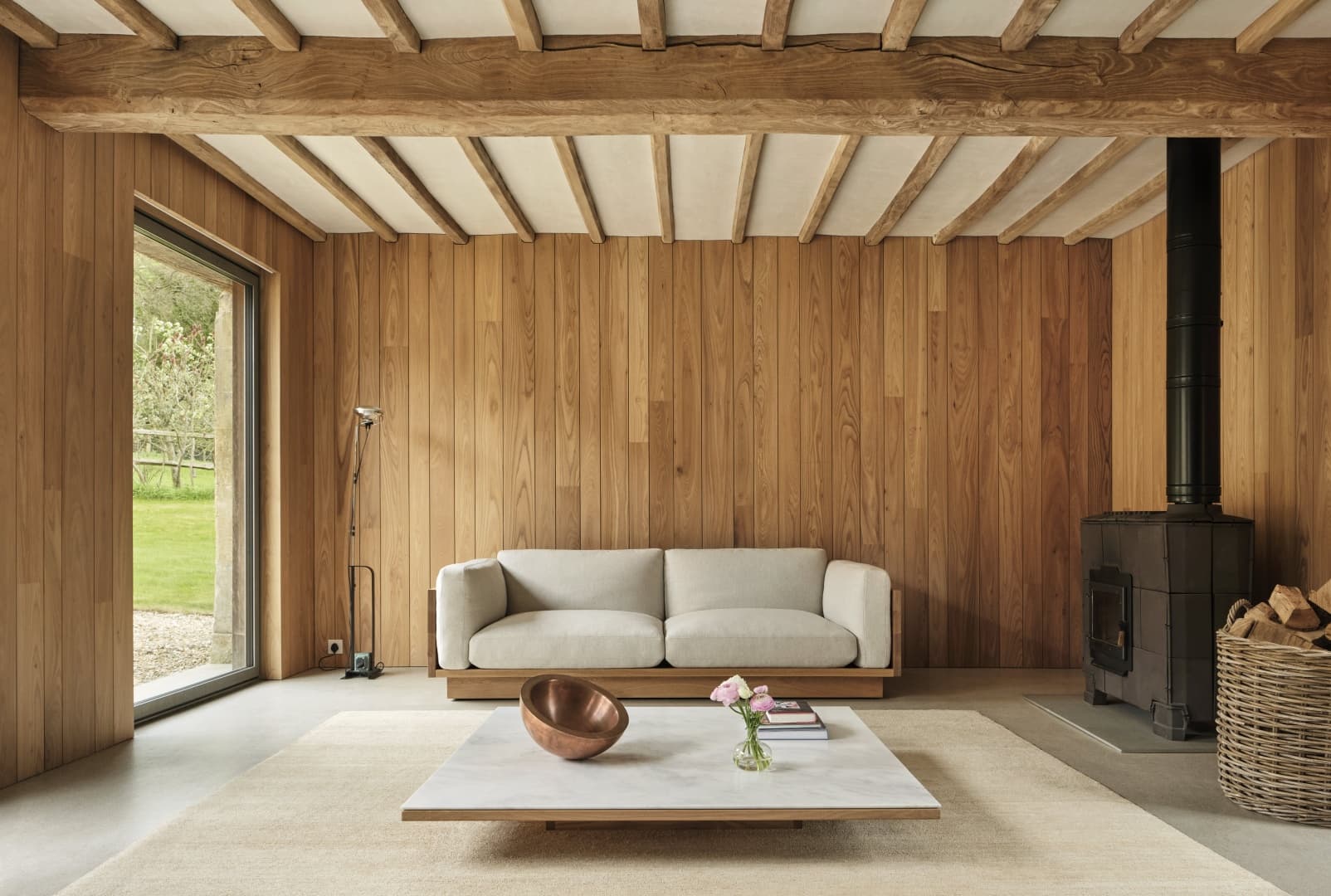 Herman Miller выпустил коллекцию по дизайну Джона Поусона Herman Miller выпустил коллекцию по дизайну Джона Поусона