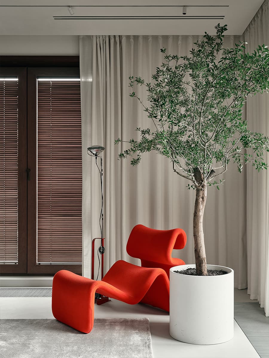 Эклектичный интерьер семейной квартиры с петербургским характером — проект DA Bureau