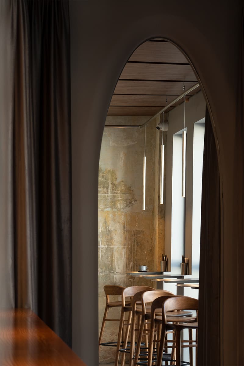 Лаконичный интерьер симферопольского бара площадью в 33 м² — проект Екатерины Саракула w3