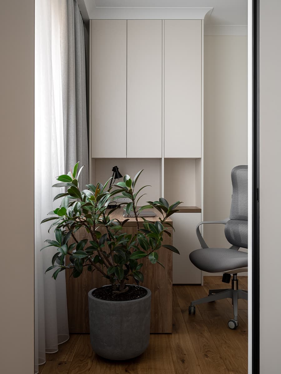 Теплая терракота и травянистые оттенки в интерьере для сотрудников киноиндустрии — проект бюро Archiline