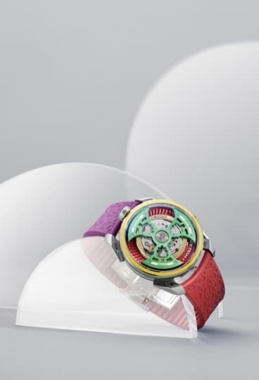 Йинка Илори создал часы для бренда MB&F
