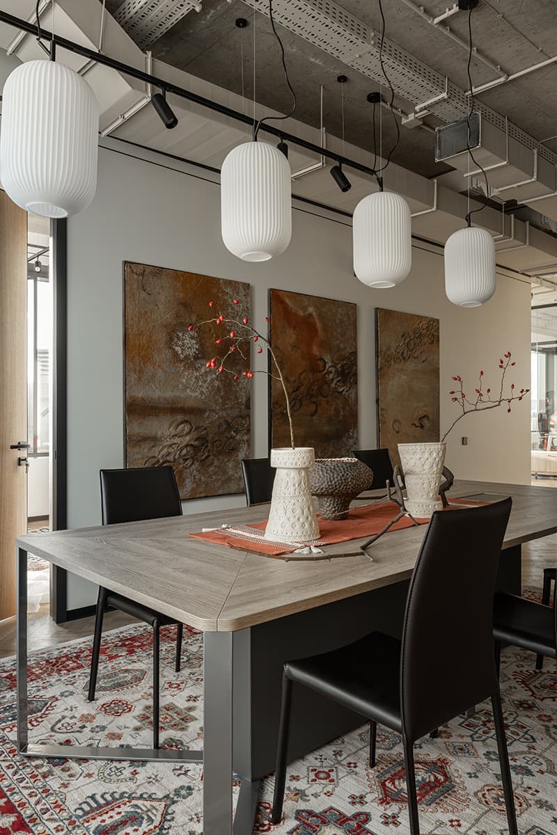 Этнический декор и авторская керамика в интерьере офиса — проект архитектурного бюро PRSPKT w3