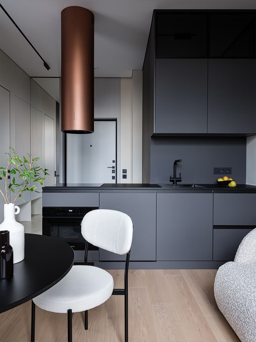 Выверенный и нарядный интерьер маленькой квартиры — проект Алёны Саволайниной