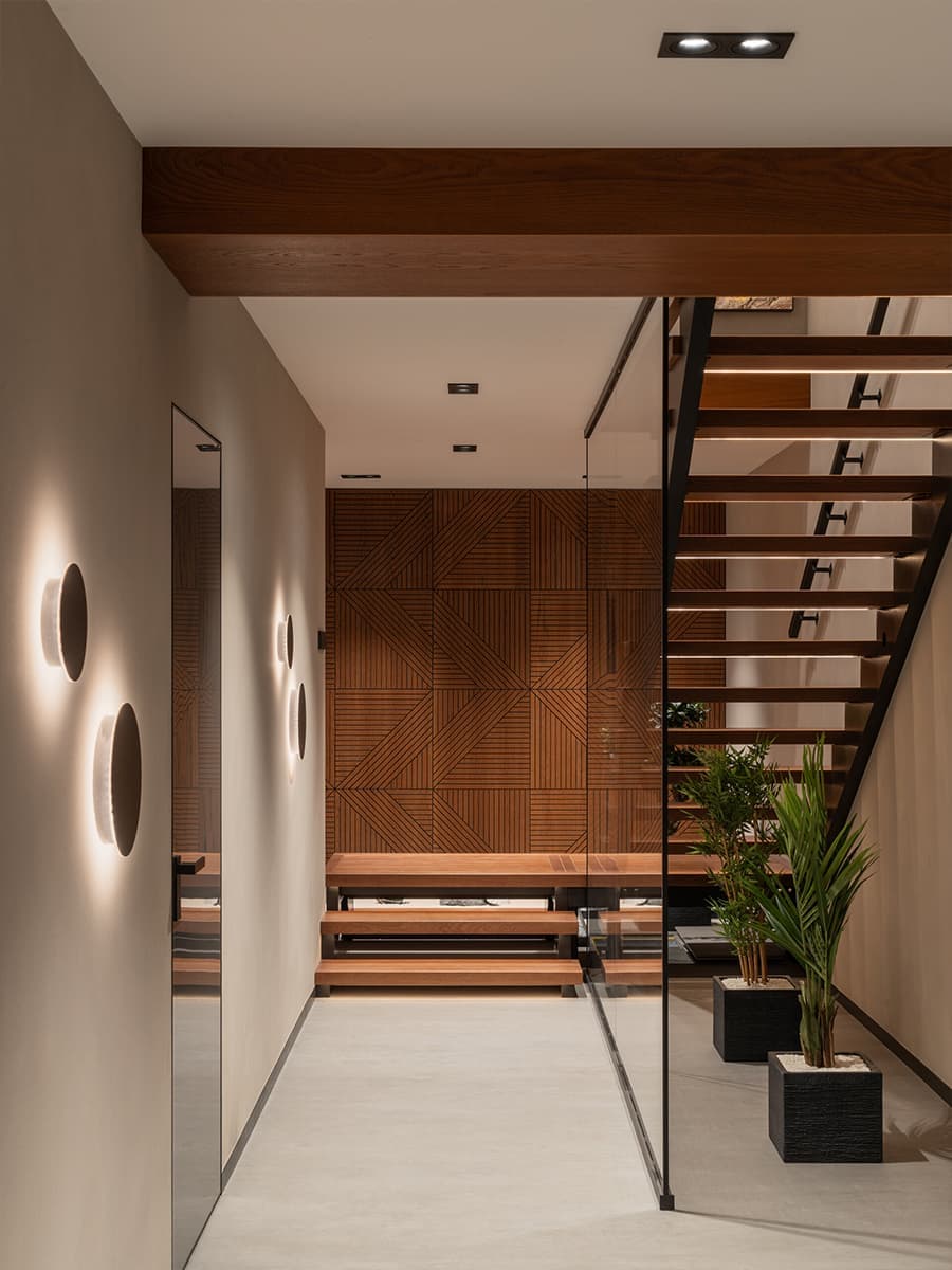 Образ альпийского шале в интерьере загородного дома — проект Александра Сенчугова