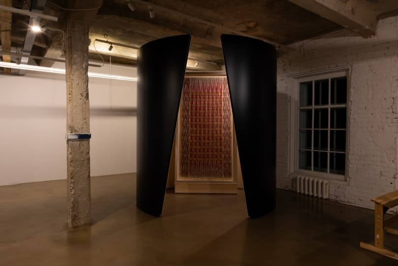 Производство MAKE VIBE изготовило конструкцию для показа канаватной фаты XIX века