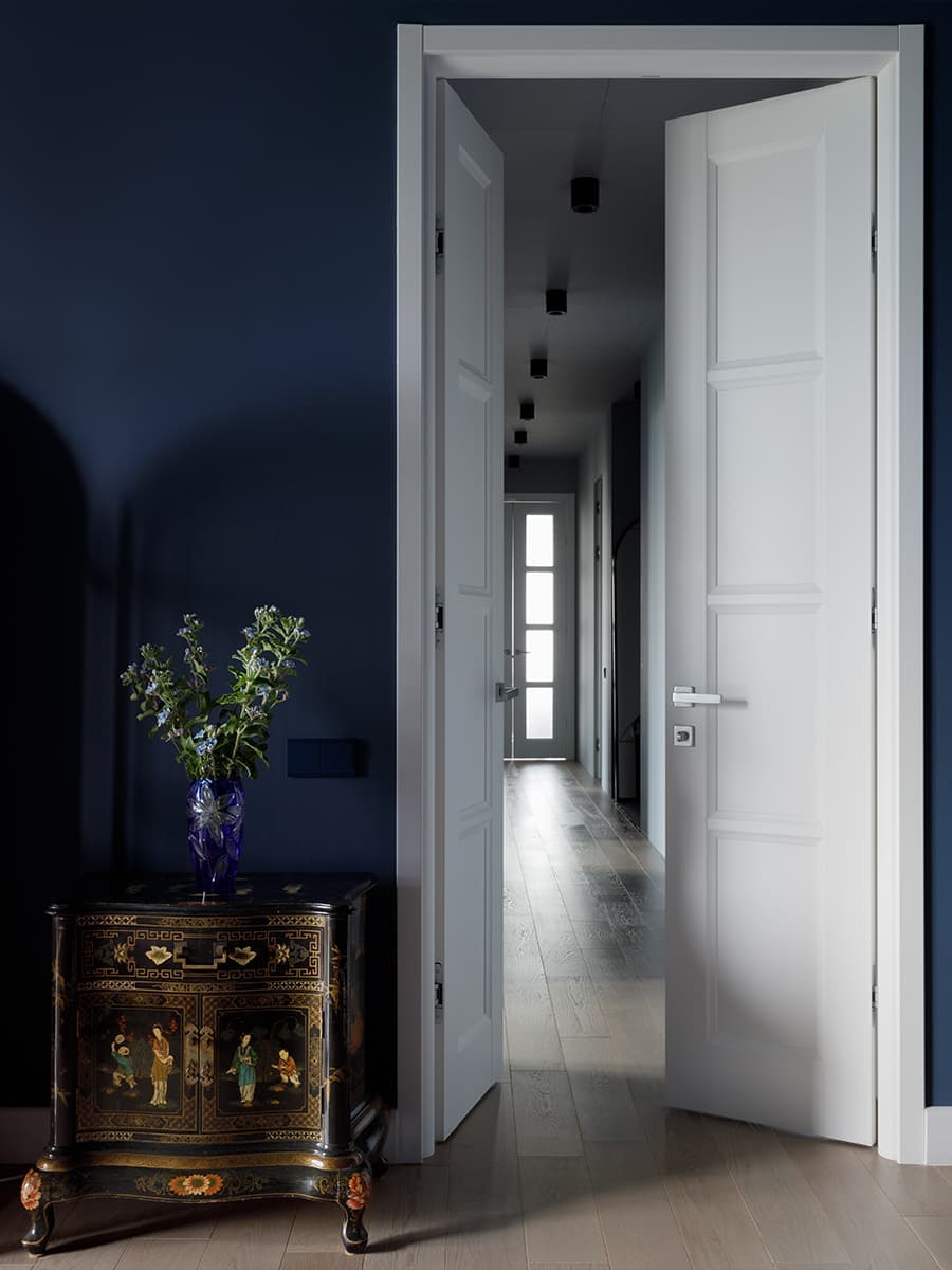 Обилие цвета в интерьере квартиры с четырьмя спальнями — проект Юлии Зайцевой