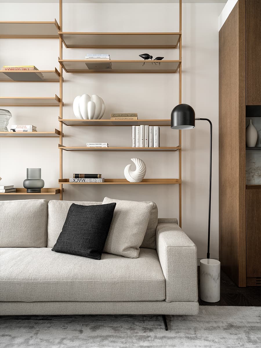 Обволакивающая палитра материалов в интерьере респектабельного офиса — проект бюро TOU Architects