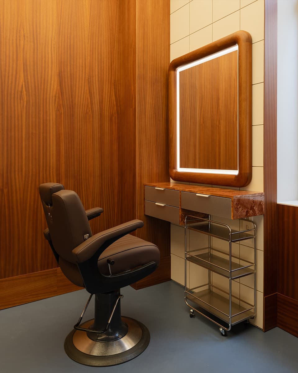 Отсылки к корейской архитектуре в интерьере бьюти-студии — проект Екатерины Рыбалко