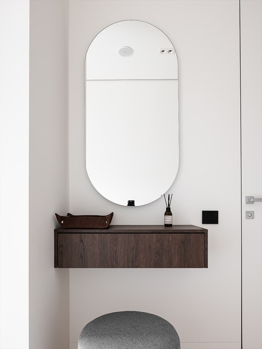 Обволакивающий интерьер квартиры-студии в Москве — проект Yuloo Studio