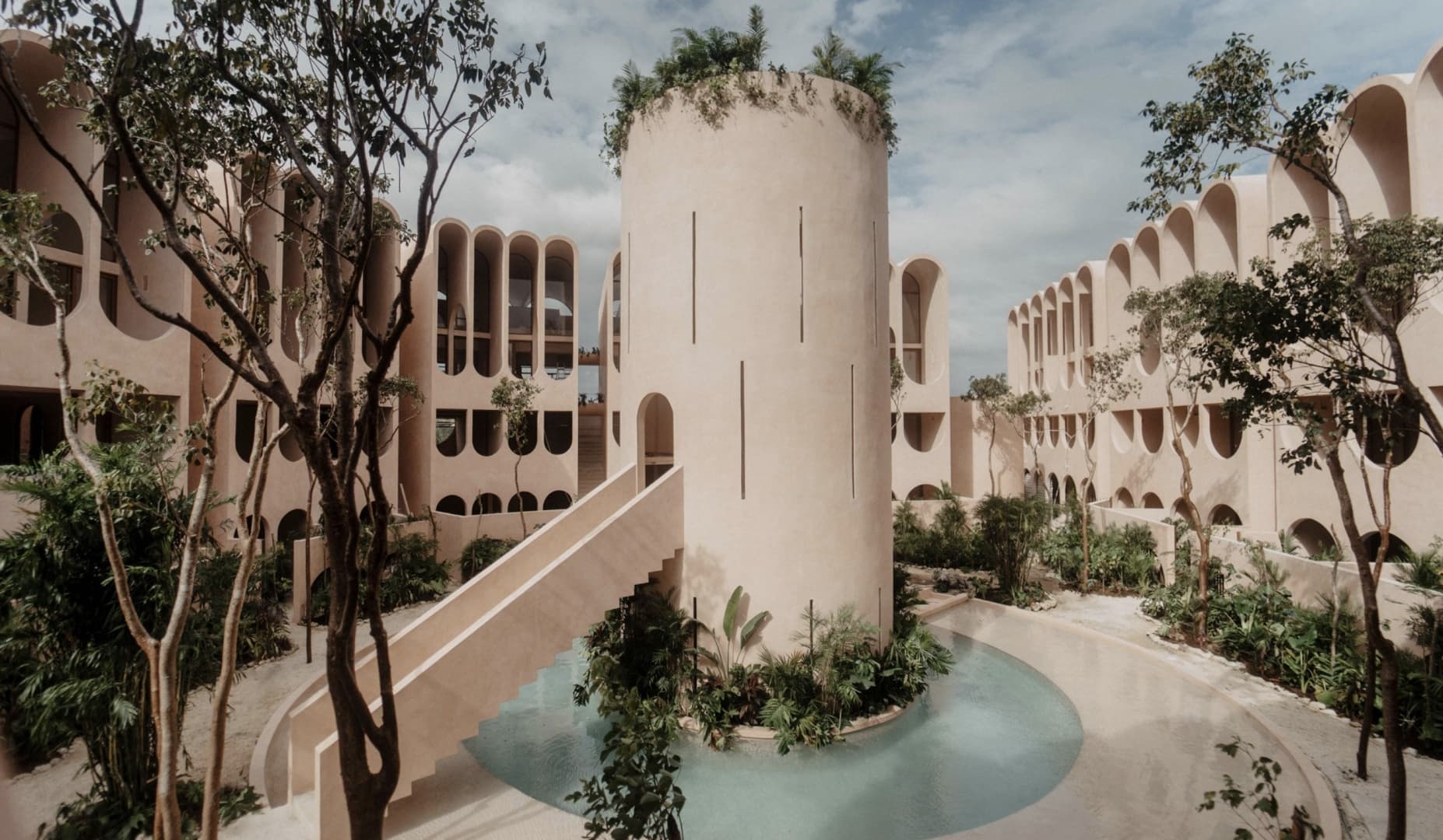 «Вавилонская башня» в жилом комплексе по проекту V Taller «Вавилонская башня» в жилом комплексе по проекту V Taller