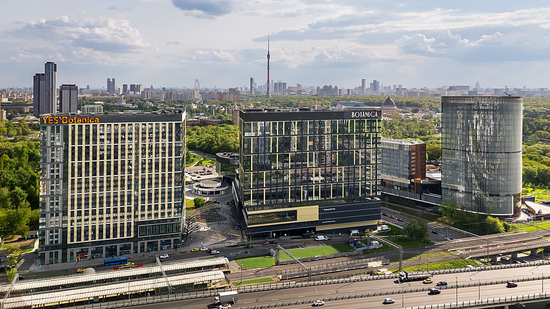 Вне центра внимания: как развитие офисов в спальных районах меняет их архитектуру и среду вокруг