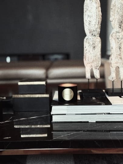 Дима Логинов выпустил серию свечей с авторскими ароматами