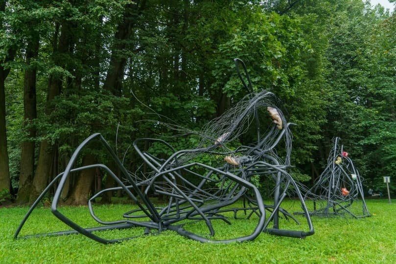 В «Царицыно» появился арт-объект на стыке искусства и науки