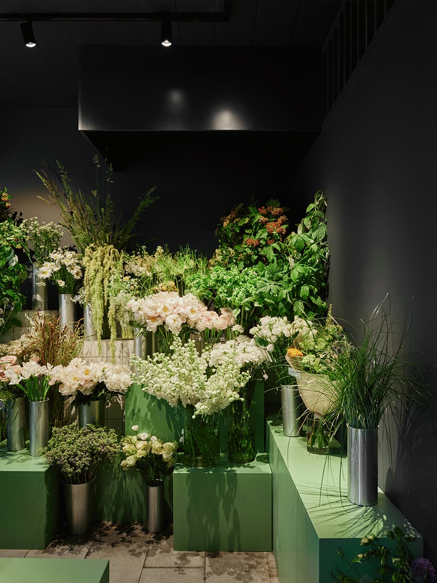 Небанальная трактовка «русского стиля» в интерьере кафе «Просвет» — проект KIDZ