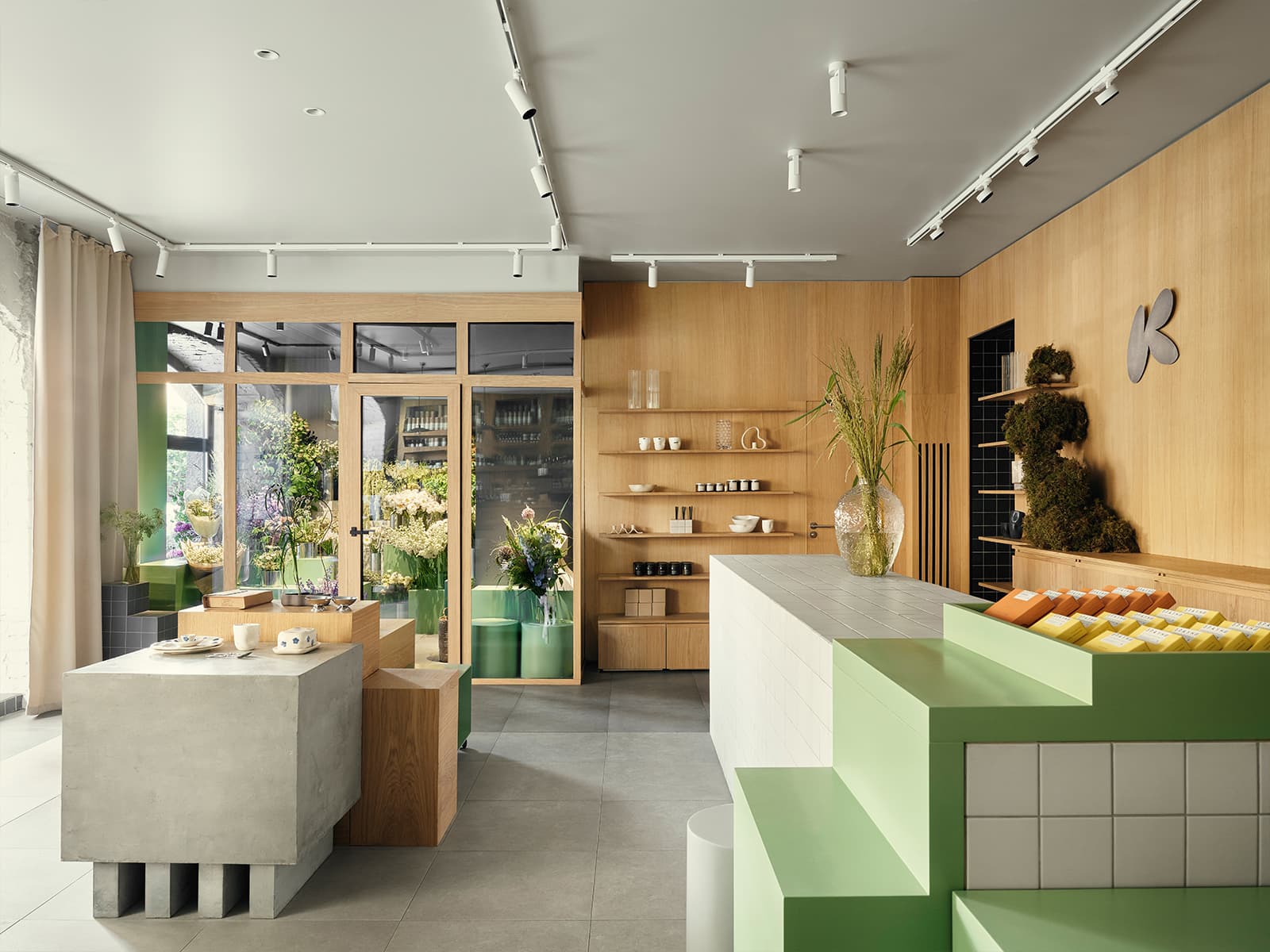 Небанальная трактовка «русского стиля» в интерьере кафе «Просвет» — проект KIDZ