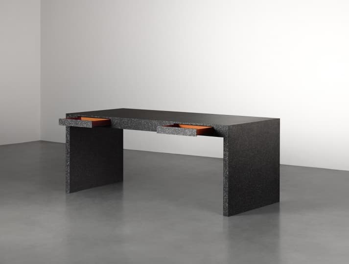 Carpenters Workshop Gallery показывает мебель из углеродного волокна