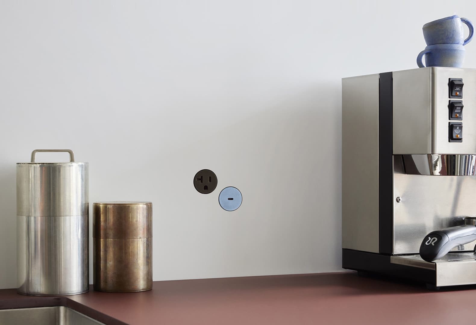 7 необычных розеток, которые украсят интерьер