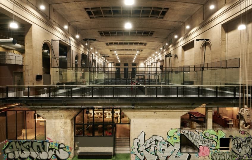 Внутри бывшей электростанции в Филадельфии появился спортивный центр