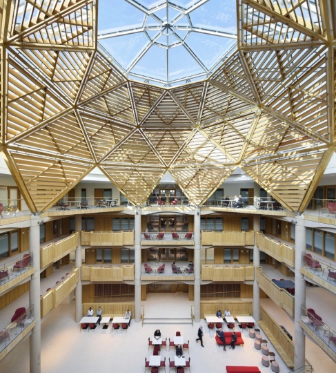 Hopkins Architects построили центр искусств при Оксфордском университете