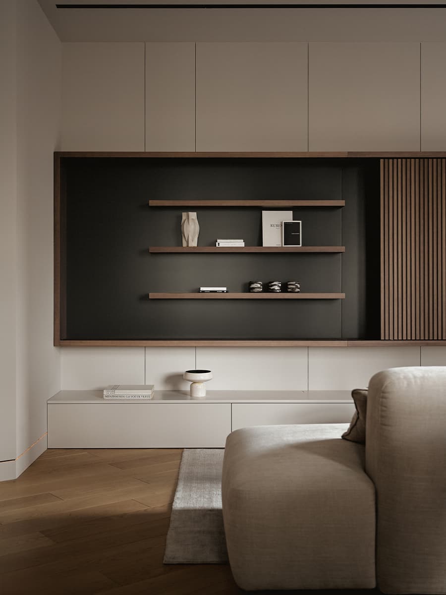 Современная геометрия и природные текстуры в интерьере семейной квартиры — проект студии A&ES