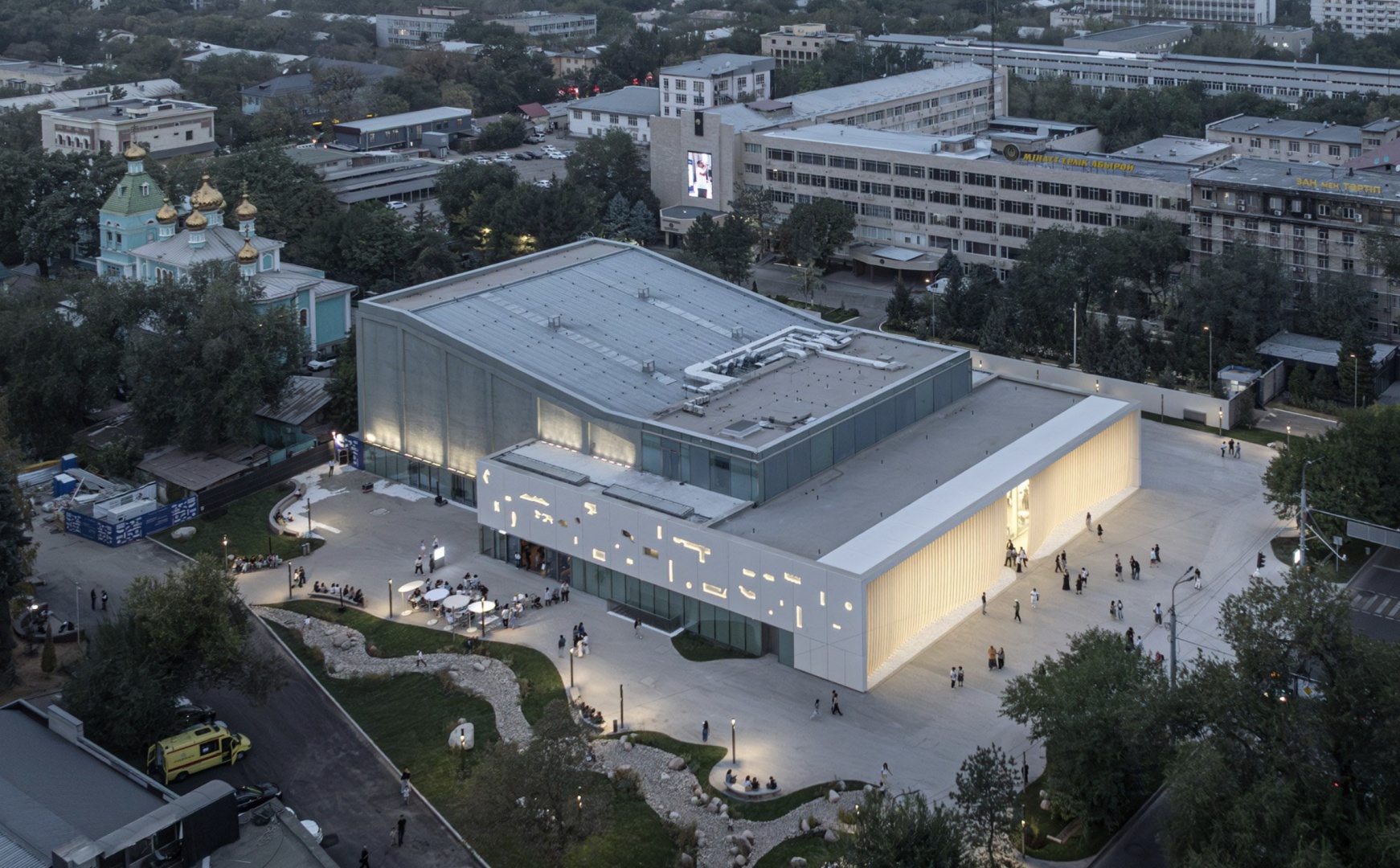 В Алматы открылся Центр современной культуры «Целинный» по проекту Асифа Хана В Алматы открылся Центр современной культуры «Целинный» по проекту Асифа Хана