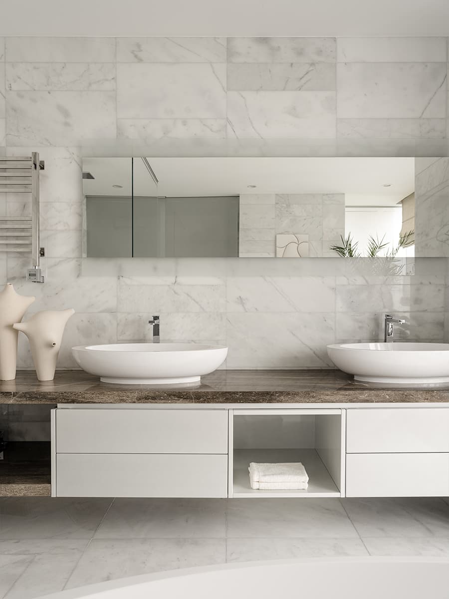 Элегантный интерьер квартиры в небоскребе — проект Юлии Даниловой-Нитусовой